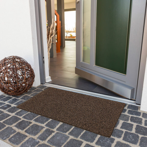 fussmatte-aussen-brushliner-braun